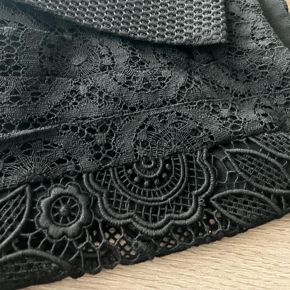 Burberry Prorsum skirt lace, size 40 - Picture 3 of 7